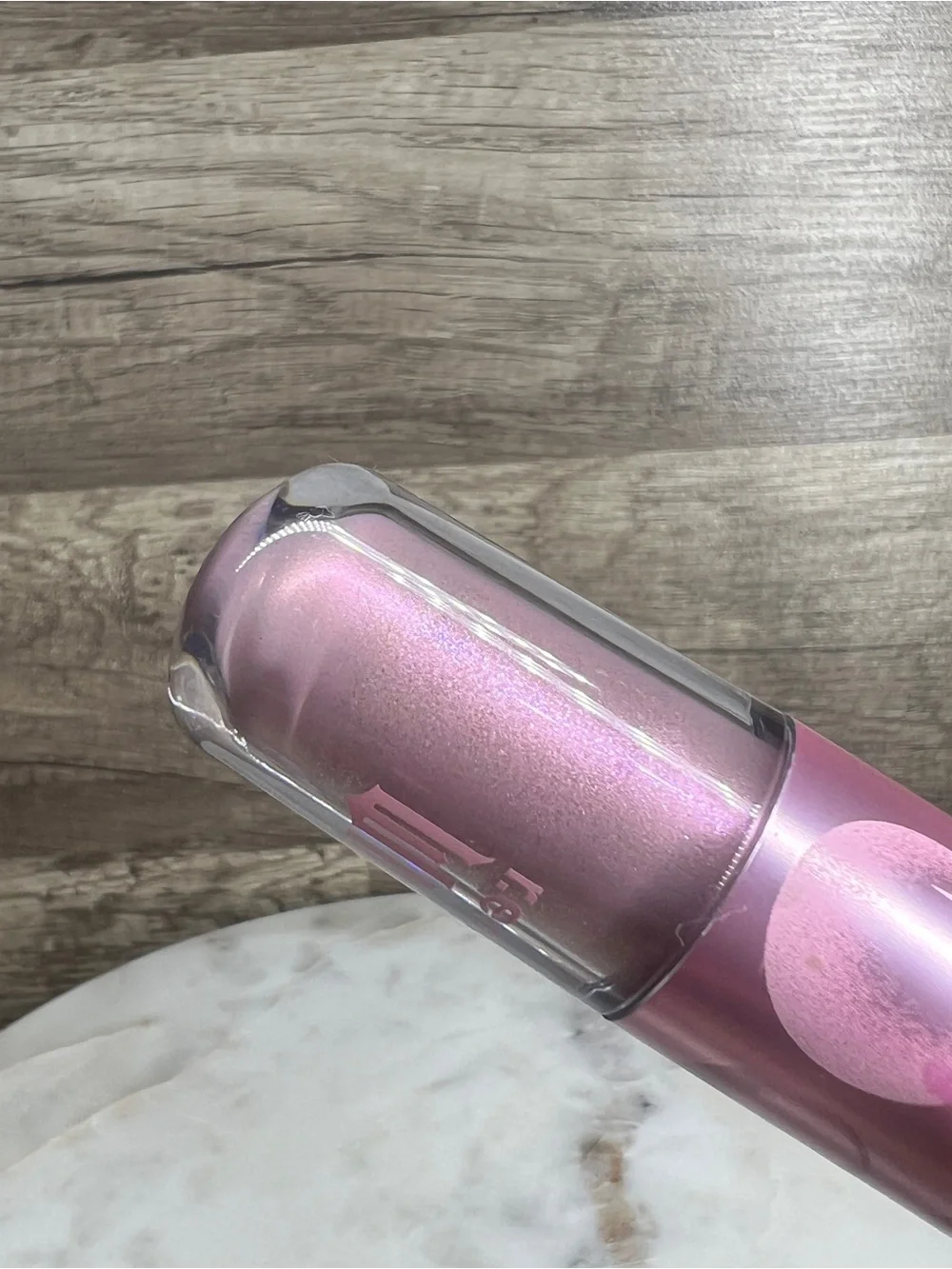 REM x WICKED liquid eyeshadow it’s good to see me isn’t it -Discontinued-